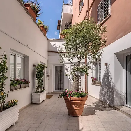 Πανσιόν Lf Borgo Trastevere 4*