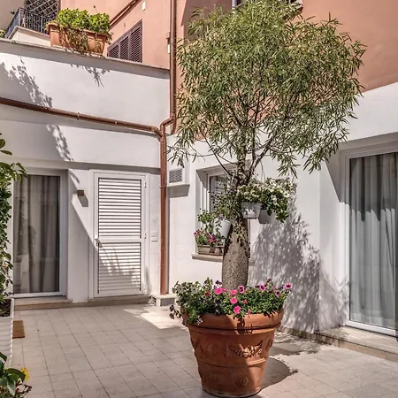 Lf Borgo Trastevere Πανσιόν 4*