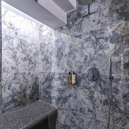 Lf Borgo Trastevere 4*