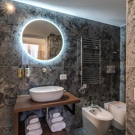 Lf Borgo Trastevere 4*